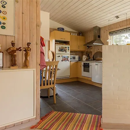 Three-bedroom Holiday In * Hals